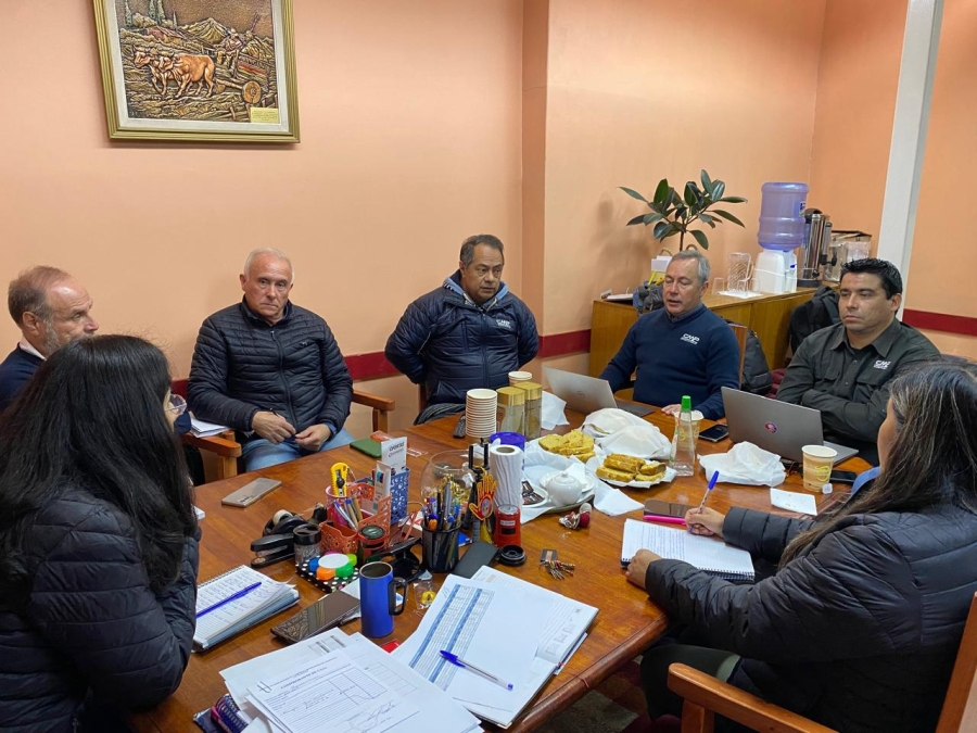En reunión con Superintendencia de RRLL y Subgerencia de Operaciones del Valle del Elqui